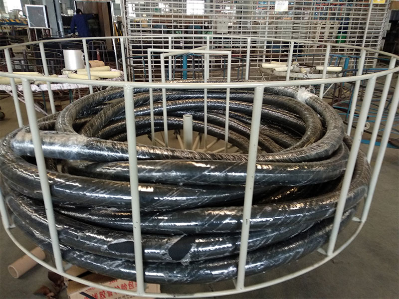 The Steel Wire Braided Hydraulic Hose