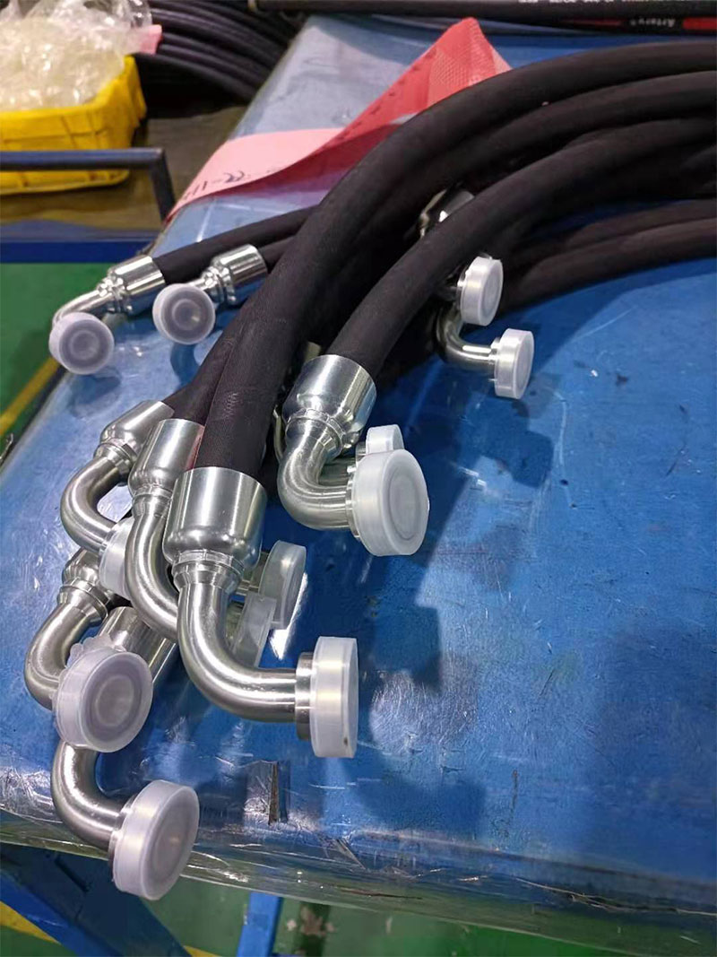 Structural analysis of mining rubber hose